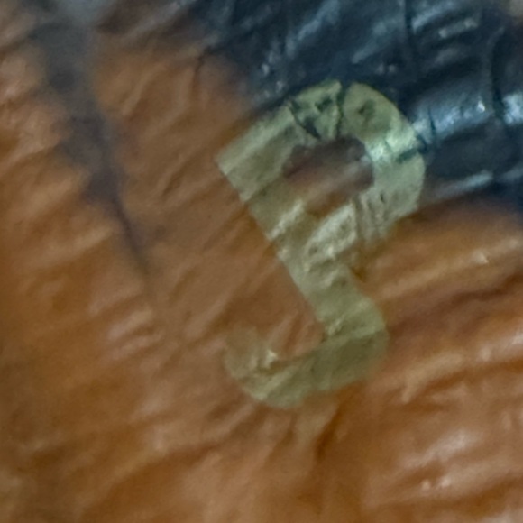 Vintage 1996 Jurassic Park “The Lost World” Velociraptor Hand Puppet - Picture 6 of 6